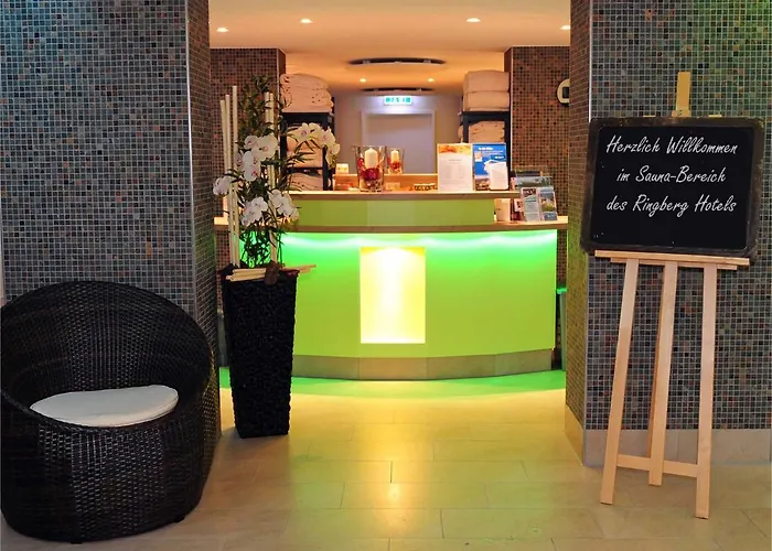 瑞里博格酒店 苏尔