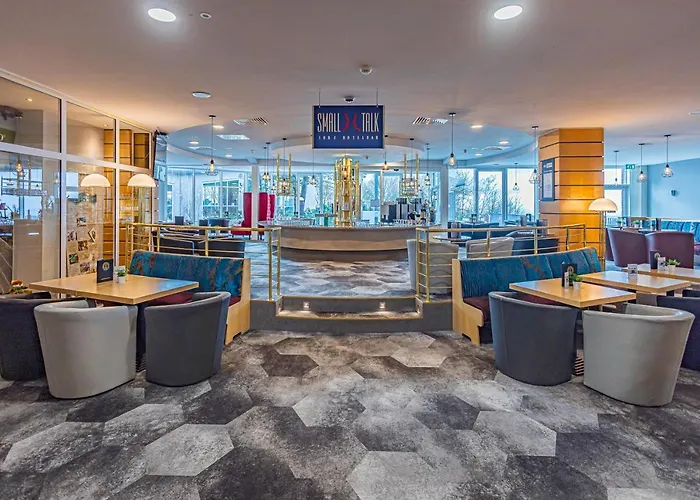 瑞里博格酒店 4* 苏尔